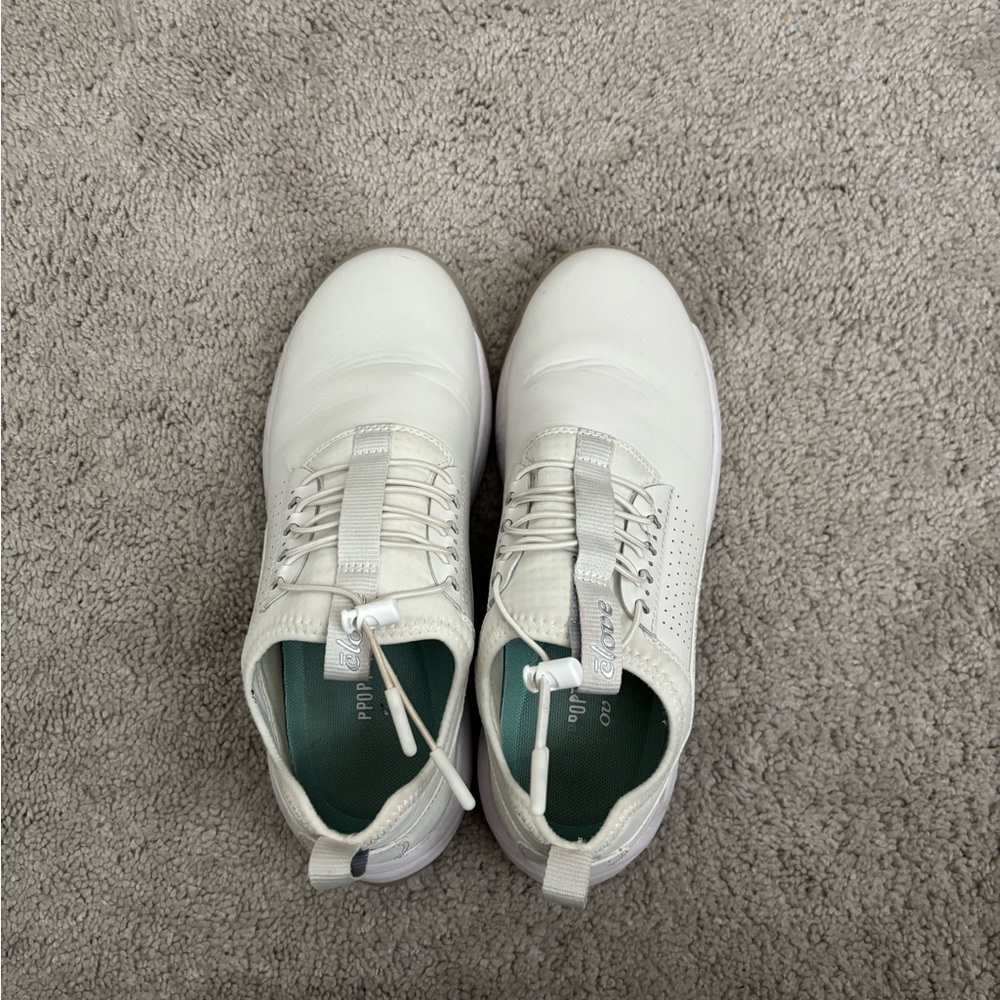 White/off white clove sneakers perfect for my healthcare workers and students!!